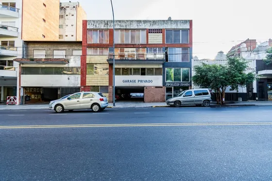 Cochera En Venta. Flores. Movilidad Reducida.
