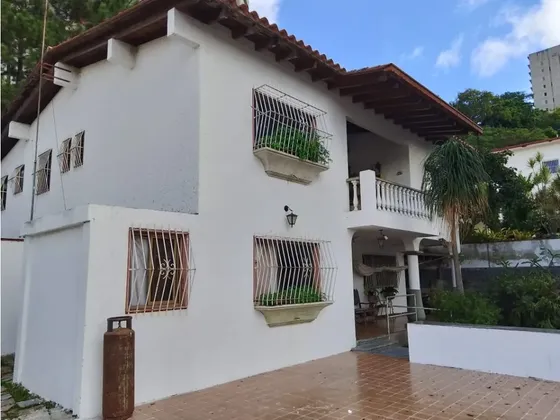 Se Vende Casa 506m² 7h/7b/4e La Esmeralda