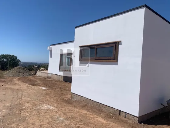 Parcela Con Casa En Santa Adela, Mantagua En Condominio