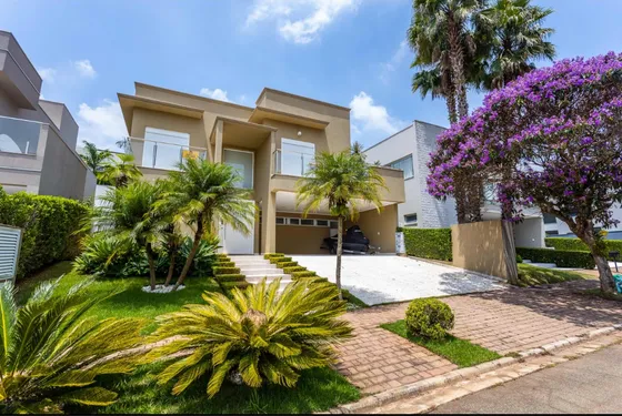 Casa  Alphaville  Genesis 1  Mobiliada 5 Suites Venda