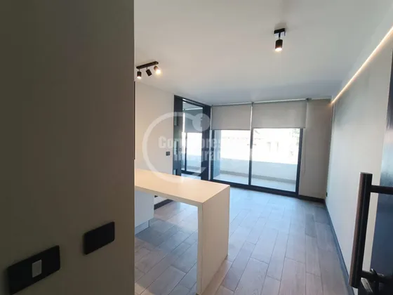 Departamento En Venta De 1 Dorm. En Las Condes
