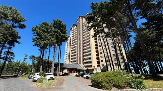 Departamento En Venta De 2 Dorm. En San Pedro De La Paz