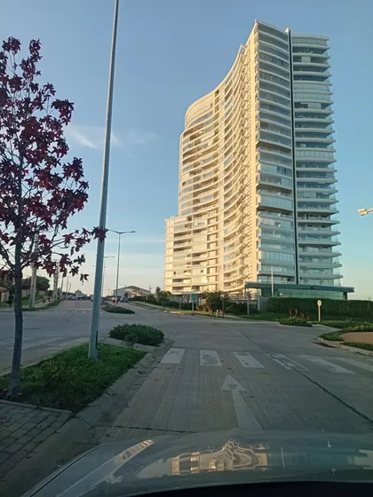 Edificio Salinas Del Mar