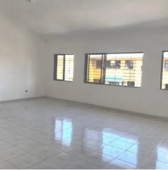 Alquilo Apartamento En Naco 4to Piso, Rd$48,000.00 Pesos   