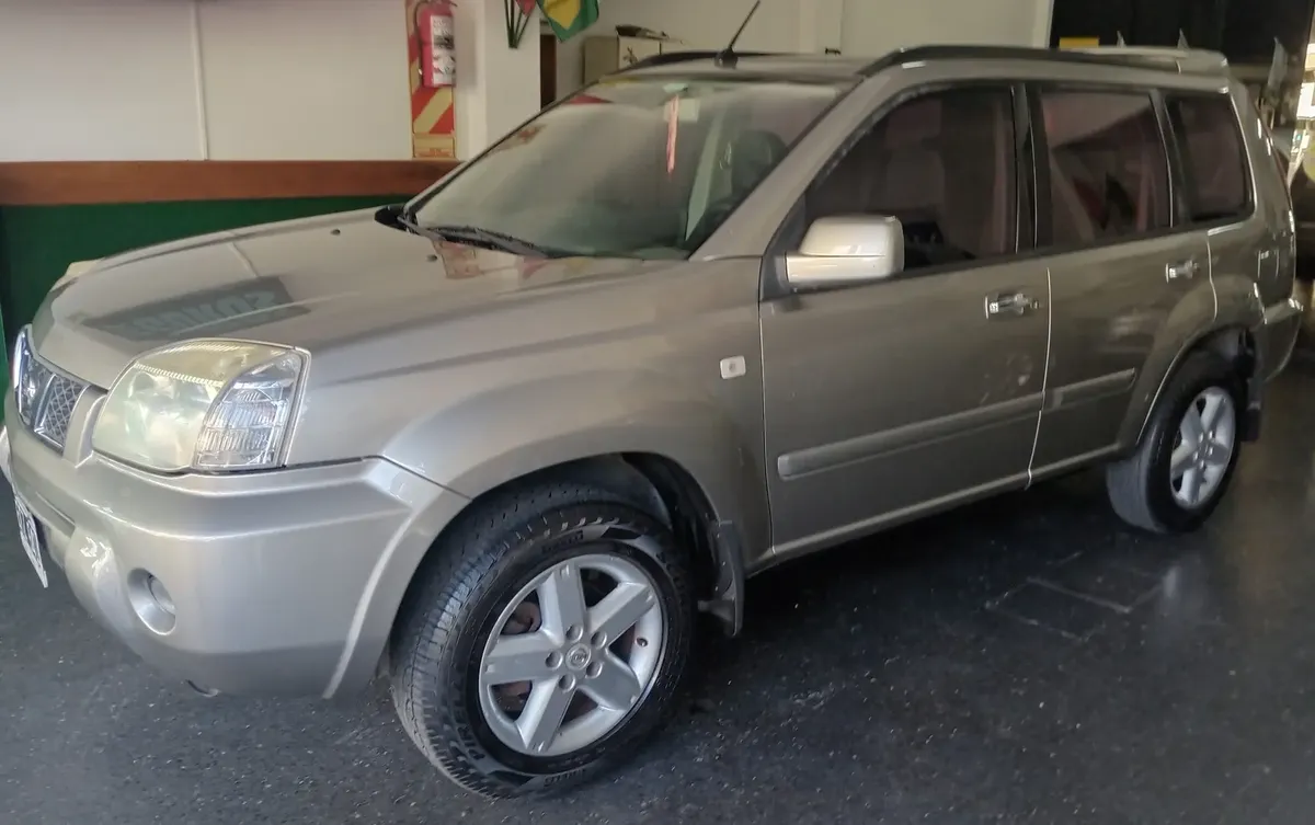 Nissan X-Trail 2.5 4x4