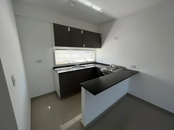 Departamento Tres Ambientes Cochera Parrilla En Venta