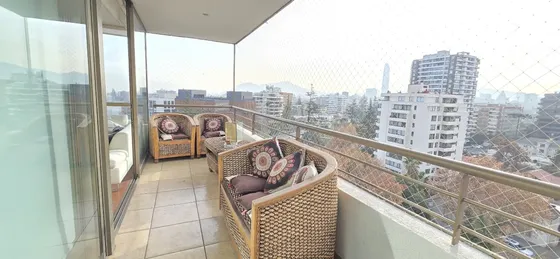 Oportunidad - Metro Colón - Plaza Las Lilas-vista Despejada