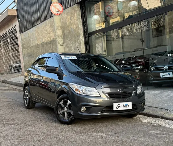 Chevrolet Onix 1.0 Lt 5p