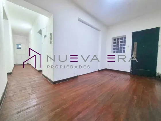 Amplio Dpto 5 Dorm En Santiago Centro (83738)