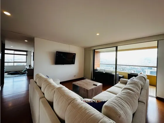 Apartamento Amoblado Cerca Al Centro Comercial Santa Fe