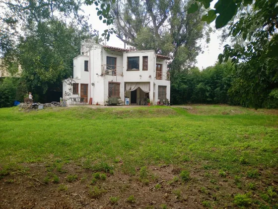 Casa En Venta Mendiolaza S/ Ruta  Terr:  729mts 3 Dormitorios 2 Plantas.