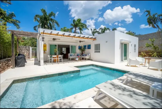 Alquilo Villa Amueblada En Las Terrenas Con Piscina Climatizada Temporada Larga