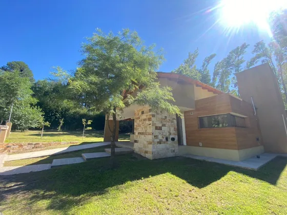 Venta De Vivienda A Estrenar En Villa General Belgrano - Viv0296