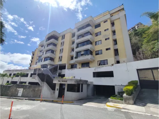 Se Vende Apartamento 180m2 Urbanización Miranda 6723