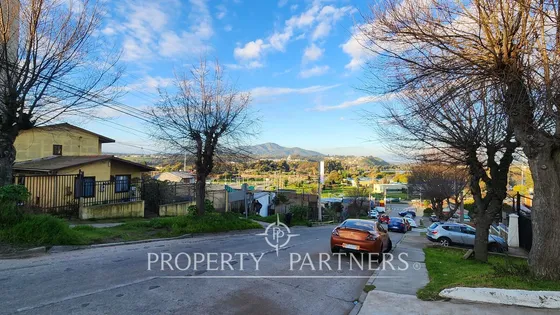 Terreno Con Casa Para Inversión A Pasos De Playa L...