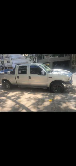Ford F-100 3.9 Cab. Doble Xlt 4x4