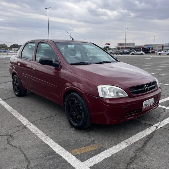 Chevrolet Corsa 1.8 4p M Mt