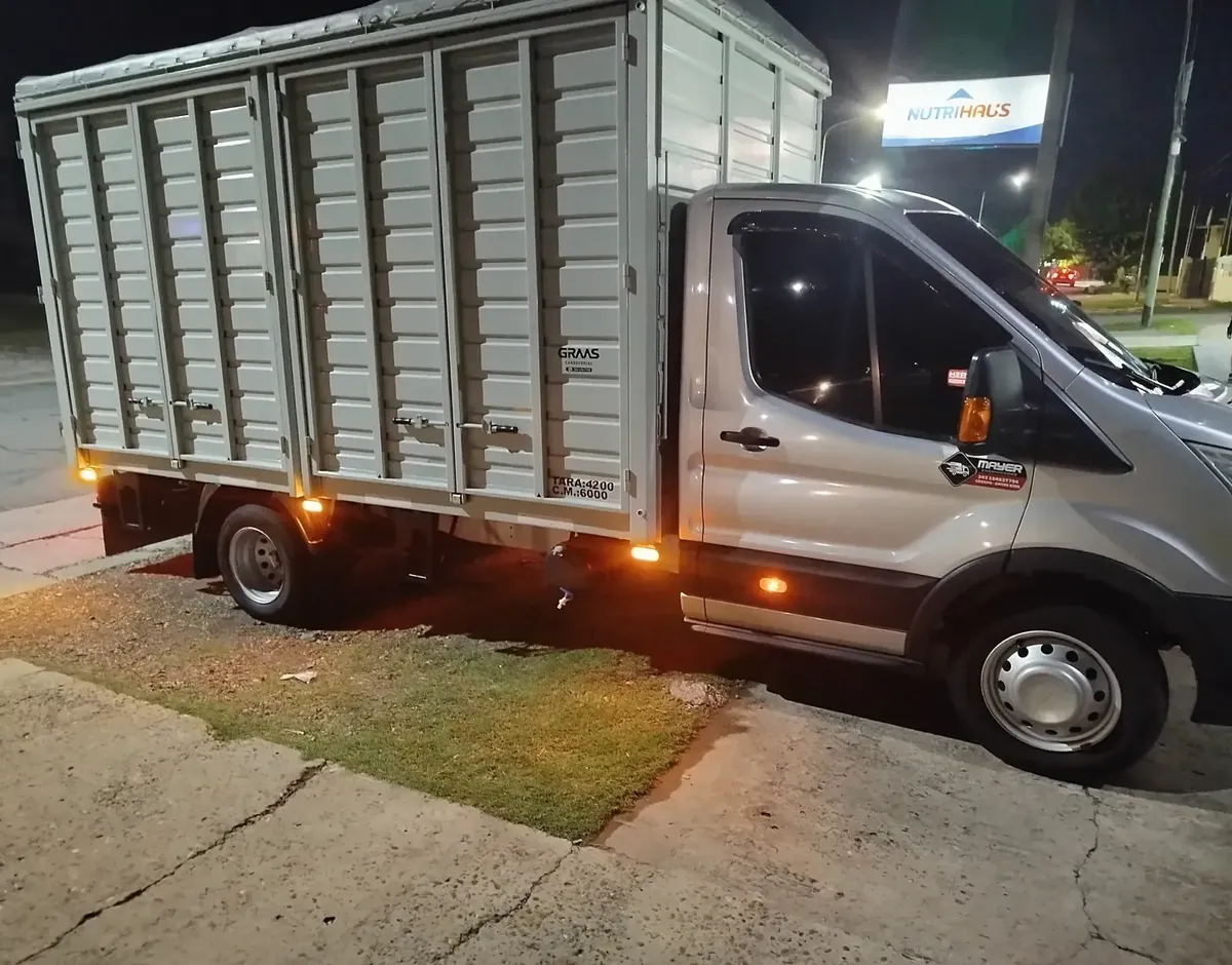 Ford Transit 2.2 Chasis 470e