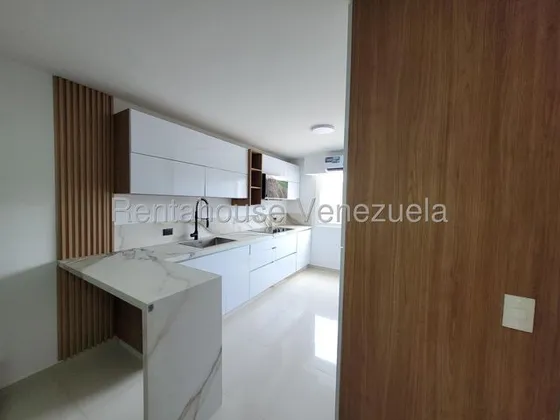 Valeria Chong Apartamento Alquiler Barquisimeto Lara Ciudad Roca Residencial Economico Codigo Inmobiliaria Rent-a-house 25-22518