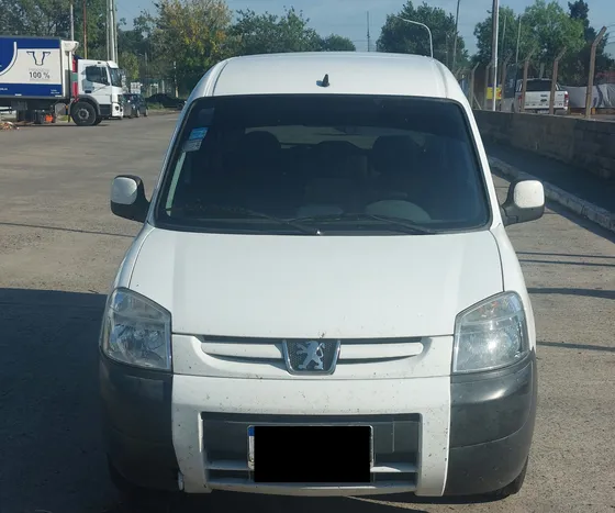 Peugeot Partner Patagónica 1.4 Nafta