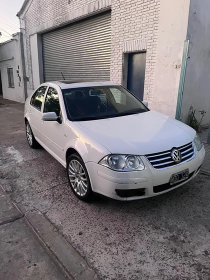 Volkswagen Bora 1.8 Highline T 180cv