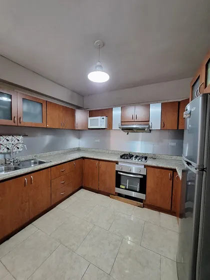 Alquiler Apartamento Amoblado La Granja Cirr