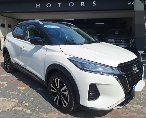 Nissan Kicks 1.6 Exclusive Bitono Cvt