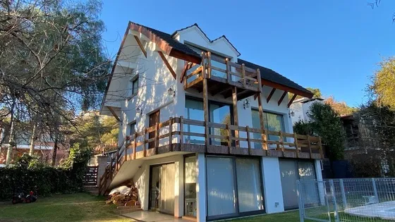 Casa En Alto De Las Vertientes En Terreno De 900mtrs