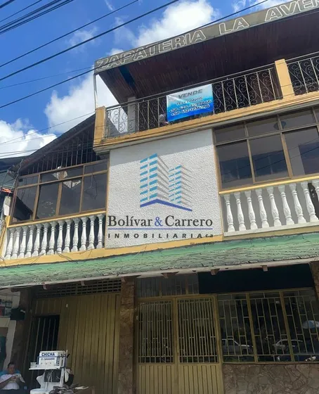 Gran Oportunidad De Invertir En Una Edificacion  Codigo: B&c0-611