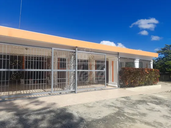 Finca Con Acceso Rápido A La Autopista Duarte Y A Solo 23 Minutos Del Monumento De Santiago (jpc-232)