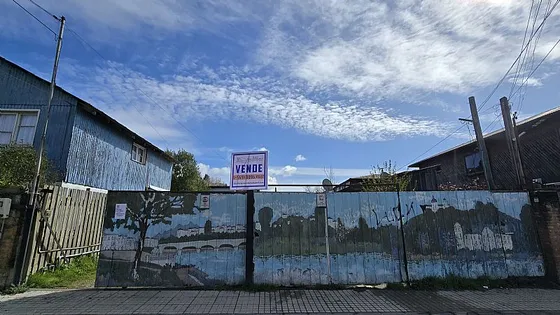 Se Vende Casa Y Amplio Terreno