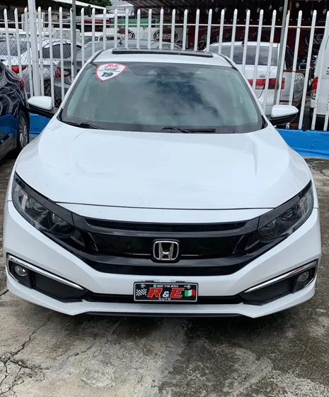 Honda Civic Americano