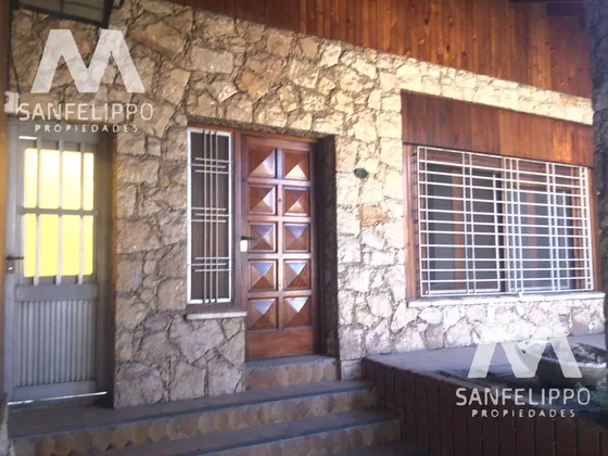 Casa Tipo Ph -  Venta - Wilde