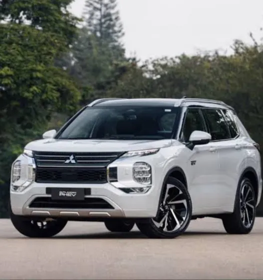 Mitsubishi Outlander 2.4 Phev Signature S-awc Dht