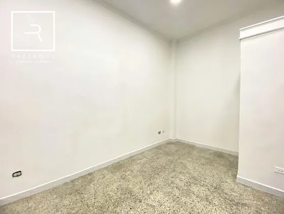 Local En Arriendo En La Capilla. Cod A10472