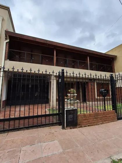 Rbs. Hermosa Casa En Venta, Zona Jose C Paz