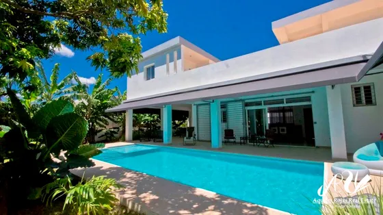 Casa En La Zurza