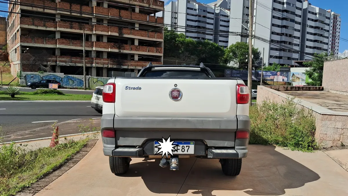 Fiat Strada 2017 1.4 Working Flex 2p — foto 6