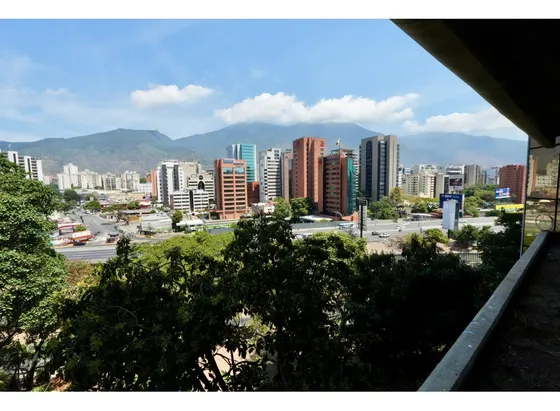 Venta De Apartamento Oportunidad Las Mercedes 269mts
