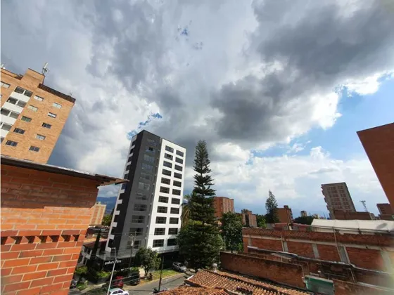 Venta De Casa En Velodromo Gran Ubicación, En Esquina 