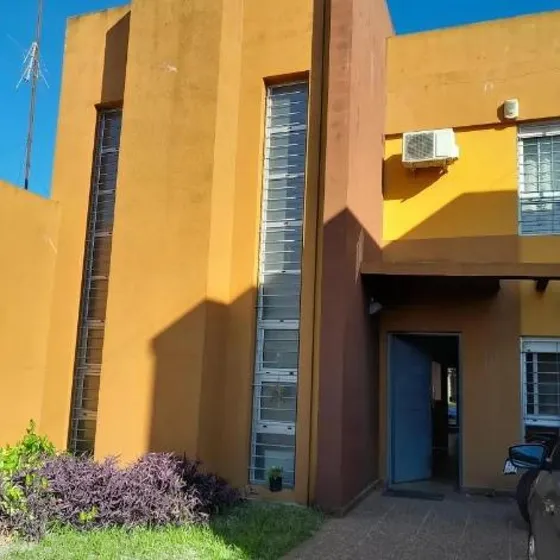 Casa En Venta - 3 Dormitorios 2 Baños - Cochera - 406mts2 - Ramos Mejía