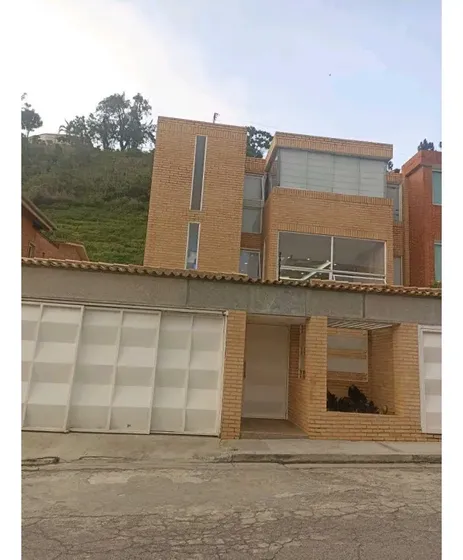 Se Vende Casa 530m2 Alto Hatillo 6871