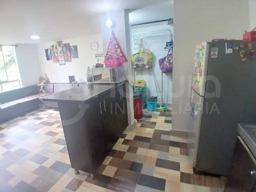 Apartamento En Venta El Trapiche 472-7429