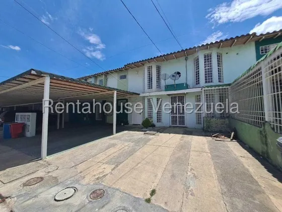 Gbf 25-8702 Corinsa Cagua Vendo Linda Casa Con Terreno Llame Ya.