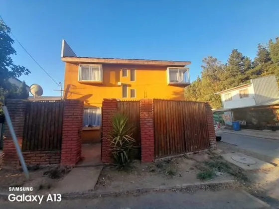 Casa En Venta De 3 Dorm. En San Rafael