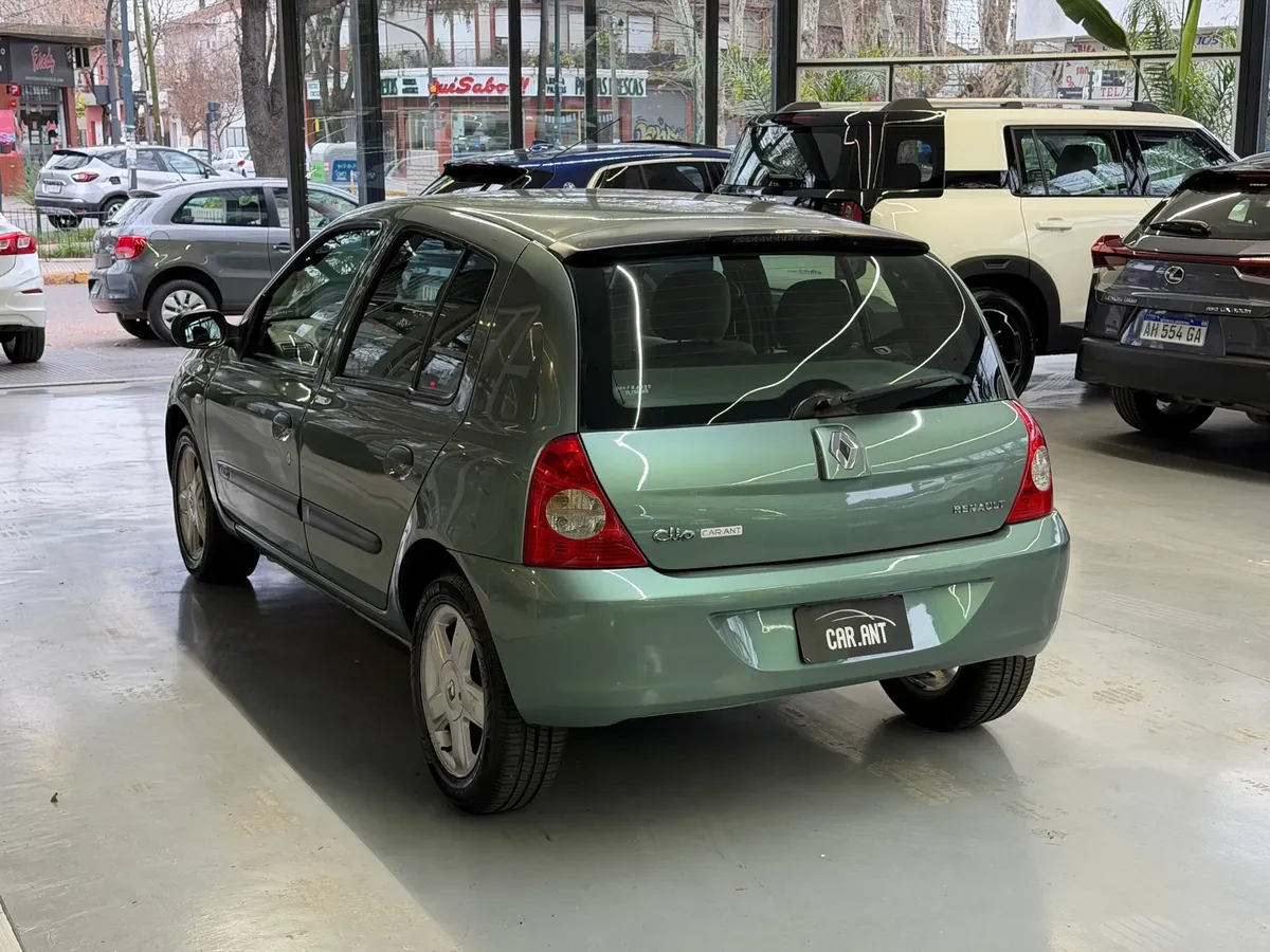 Renault Clio 1.6 Expression530235788425308162