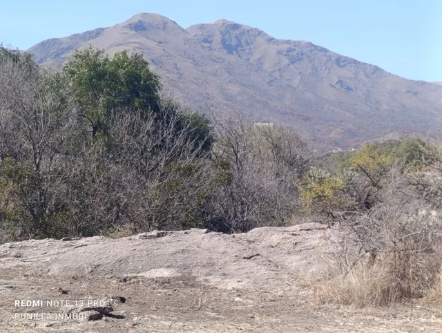 Terreno / Lote En Venta De 392m2 Ubicado En Capilla Del Monte