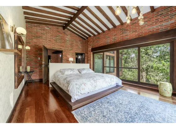 Casa En Venta En Envigado Sector Loma Del Escobero
