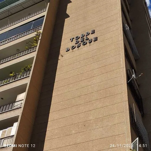 Apartamento En  Venta  El Bosque  Av. Libertador Mv24 