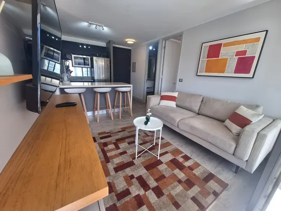 Arriendo Amoblado Estilo Mariposa En Costa Montemar